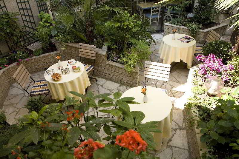 Hotel Daumesnil-Vincennes Exterior photo